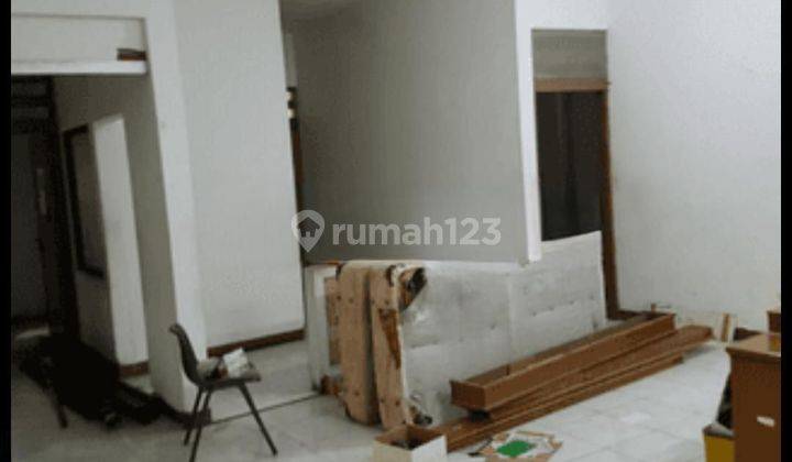 Rumah tengah kota siap huni di Abdul rahman Saleh Semarang barat 2