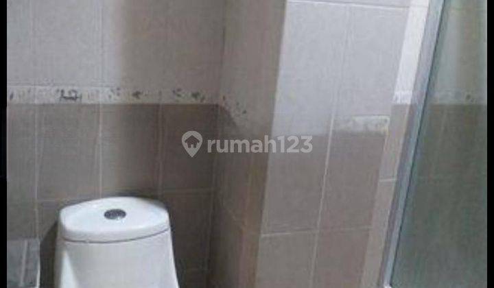 Rumah tengah kota strategis siap pakai disewakan di Sumbing gajahmungkur semarang selatan 2