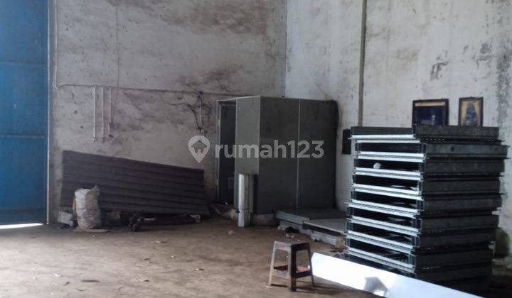 Disewakan Gudang Murah Daerah Depok Tangerang Selatan 3