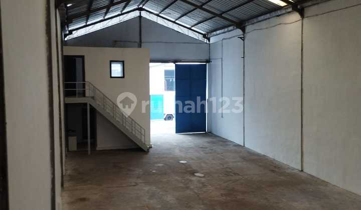 LAND and WAREHOUSE FOR SALE in PULO GADUNG, EAST JAKARTA LAND and WAREHOUSE FOR SALE in PULO GADUNG, EAST JAKARTA
