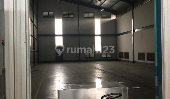 LAND and WAREHOUSE FOR SALE in PULO GADUNG, EAST JAKARTA LAND and WAREHOUSE FOR SALE in PULO GADUNG, EAST JAKARTA
