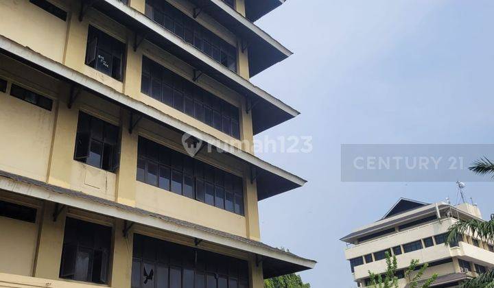 Disewakan Gedung 8 Lantai Super Startegis Di Jakarta Timur 1