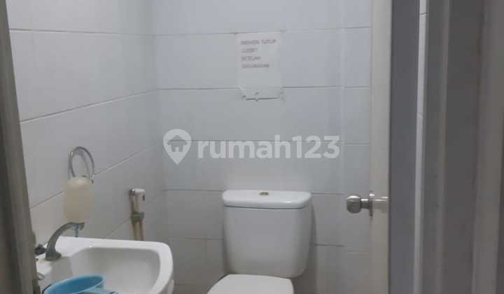 2-Storey Shop House in Mampang Prapatan Below NJOP Value 2-Storey Shop House in Mampang Prapatan Below NJOP Value