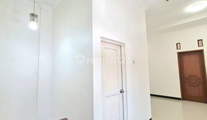 Dijual Rumah Siap Huni Dalam Komplek Pondok Gede Jakarta Timur 2