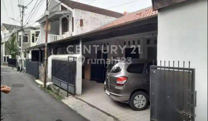 RUMAH TEBET LOKASI DEKAT KE MANA MANA DEKAT GELAEL ,ECO PARK   2