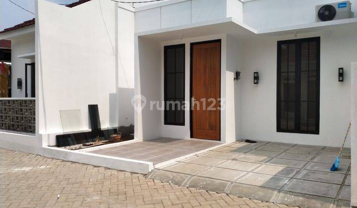 Rumah Modern Minimalis Cipayung Jakarta timur 2