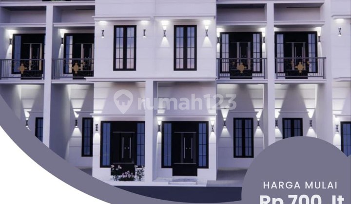 Affordable 2-story house in Kalisari, East Jakarta Affordable 2-story house in Kalisari, East Jakarta