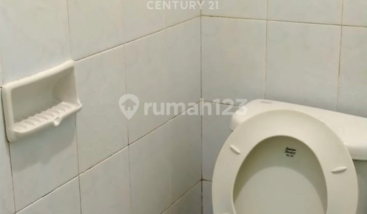 RUKO DI LEGENDA WISATA CIBUBUR            2