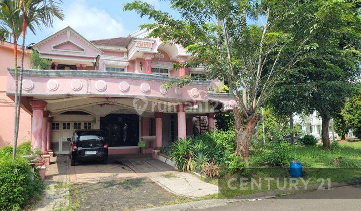 RUMAH HOEK DEPAN TAMAN DI LEGENDA WISATA CIBUBUR 1