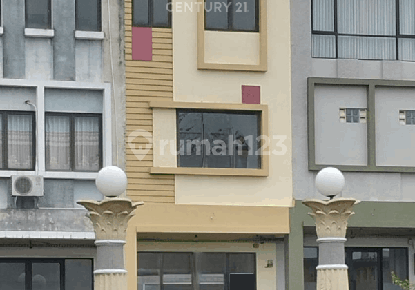 Ruko 3 Lantai di Boulevard Legenda Wisata Cibubur