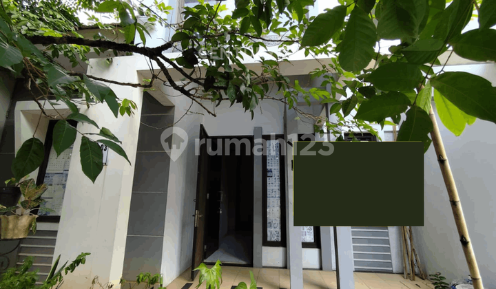 Rumah Di Legenda Wisata Cibubur Rumah Di Legenda Wisata Cibubur