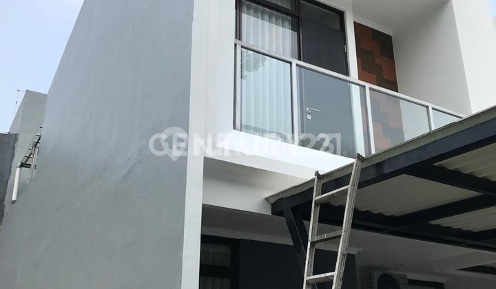 HOUSE IN METLAND TRANSYOGI CILEUNGSI HOUSE IN METLAND TRANSYOGI CILEUNGSI