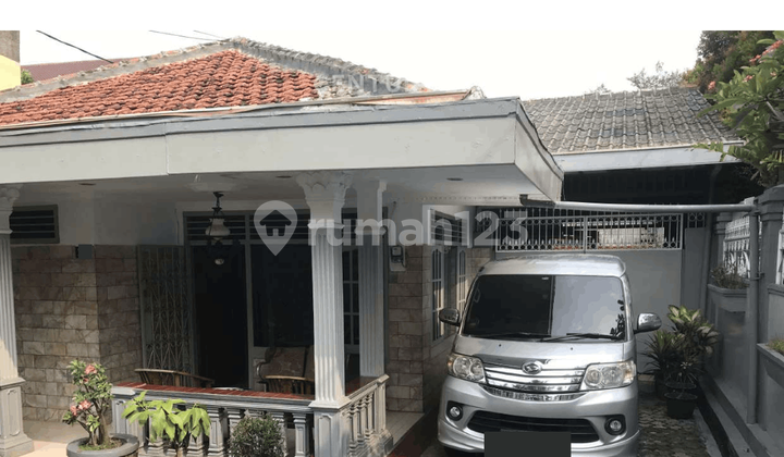 RUMAH DI KRAMAT JATI JAKARTA TIMUR