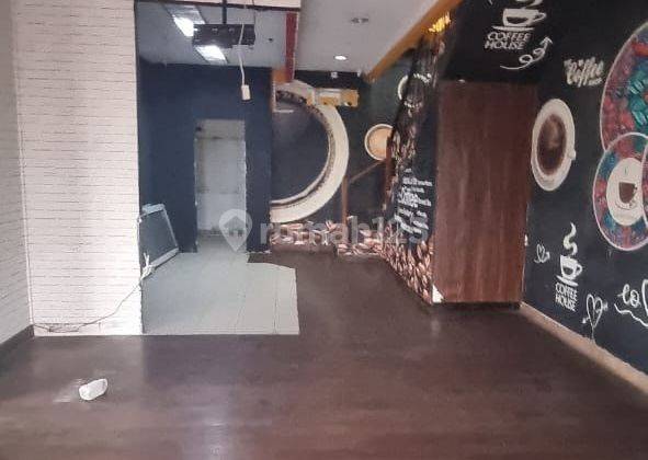 RUKO HOEK HADAP JALAN BOULEVARD KOTA WISATA CIBUBUR 2