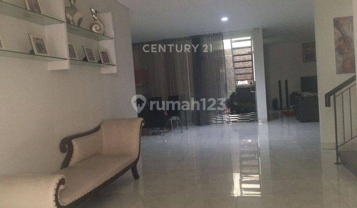 RUMAH 2 LANTAI DI RAFFLES HILLS HARJAMUKTI DEPOK 2