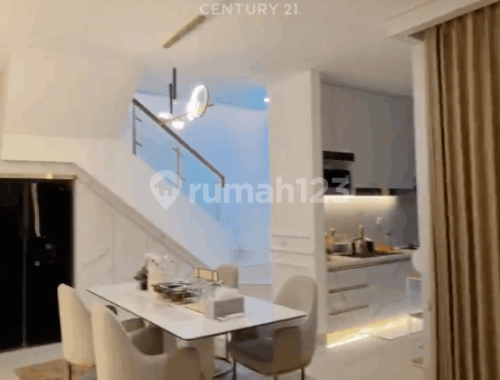 Rumah 2 Lantai di Dalam Cluster Kota Wisata Cibubur Rumah 2 Lantai di Dalam Cluster Kota Wisata Cibubur