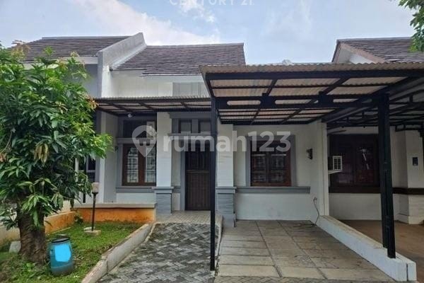 HOUSE INSIDE THE CIBUBUR TOURISM CITY CLUSTER