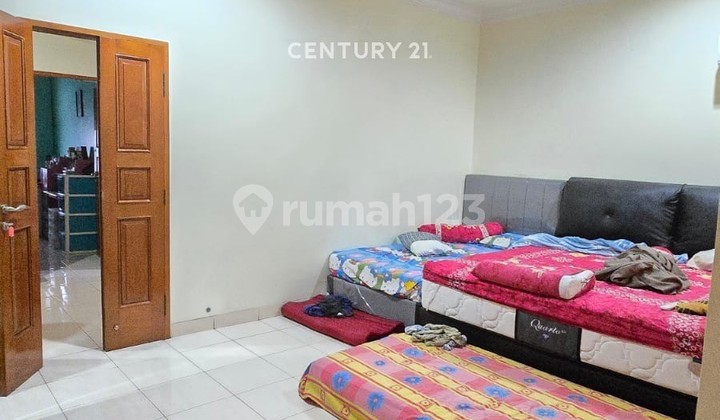 RUMAH 2 LANTAI DI KOTA WISATA CIBUBUR    2