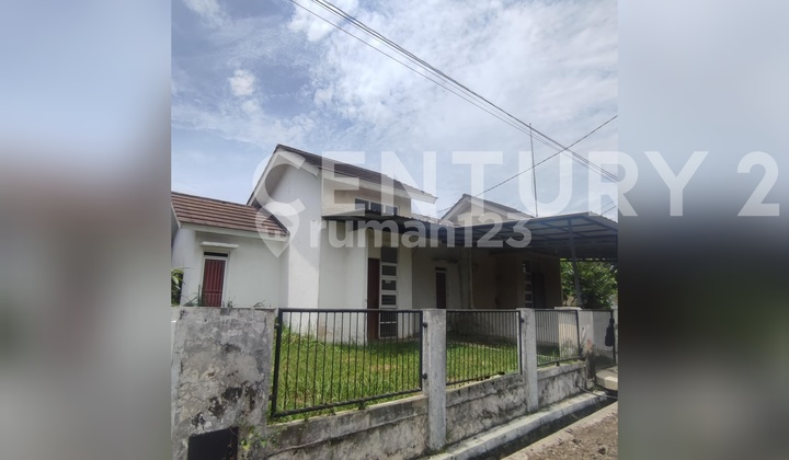 A Serene and Comfortable House in Citra Indah City