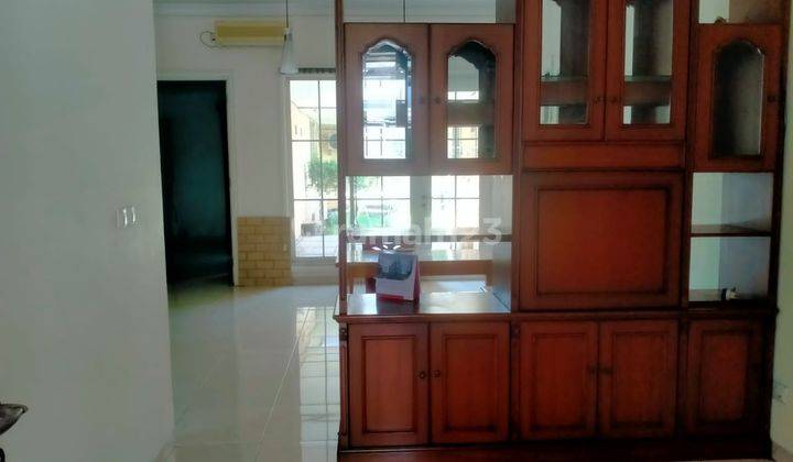 Alam Sutera 2 Lantai Semifunish Murah Semi Furnished 2