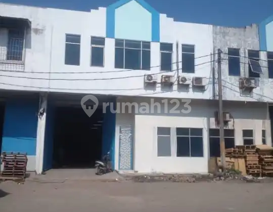 Gudang dan Kantor di Komplek Pergudangan Inkopau Tanjung Priok Jakarta Utara