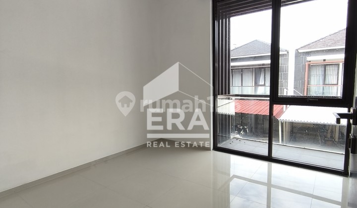 Rumah Rapi Siap Huni Disewakan di Greenwood Golden City Bekasi Utara 2