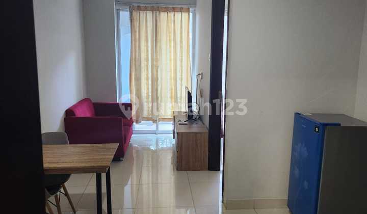 Puri Mansion Apartment with Complete Facilities in the City Center