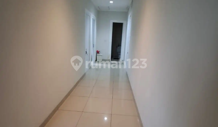 Rumah Hoek Premium di Cluster Vernonia Summarecon Bekasi 2