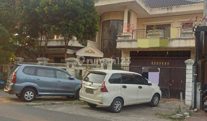 Dijual Rumah Strategis Dua Lantai di Kayumas Jakarta Timur 1