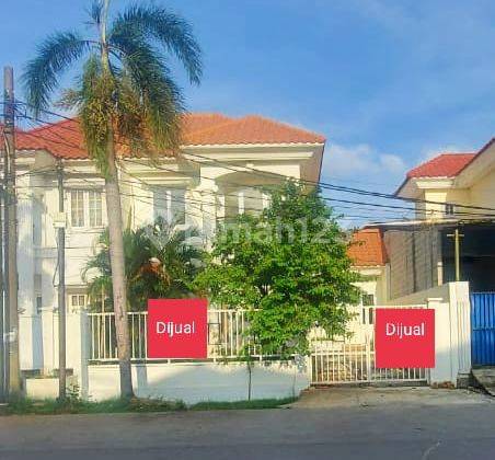 Dijual Cepat Rumah 2 Lantai di Bulevar Hijau Harapan Indah Bekasi 1