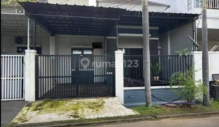 Dijual Rumah Siap Huni di Cluster Aralia Harapan Indah Bekasi View Taman 1