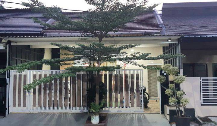 Dijual Cepat Rumah Cantik Minimalis di Bulevar Hijau Harapan Indah Bekasi 1