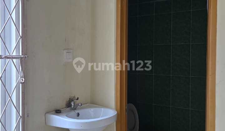 For Sale 2-Story Shophouse in Pengasinan Rawalumbu Bekasi 2