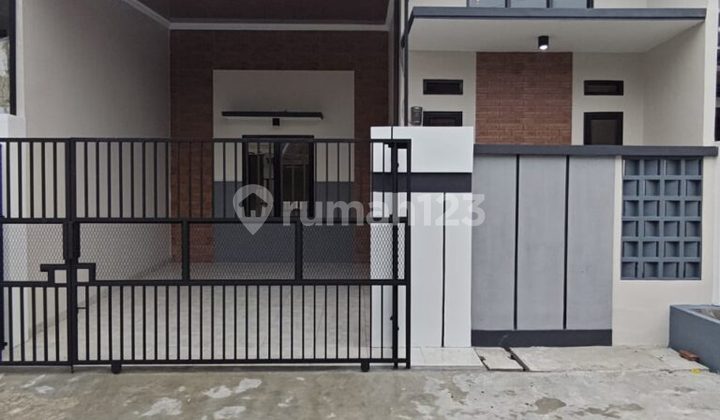Rumah Baru Siap Huni di Jl Anggur Harapan Indah 1 Bekasi Rumah Baru Siap Huni di Jl Anggur Harapan Indah 1 Bekasi