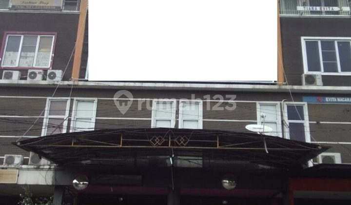 Tandem Ruko Formerly Karaoke for Rent on Jalan Raya Kalimalang Bekasi