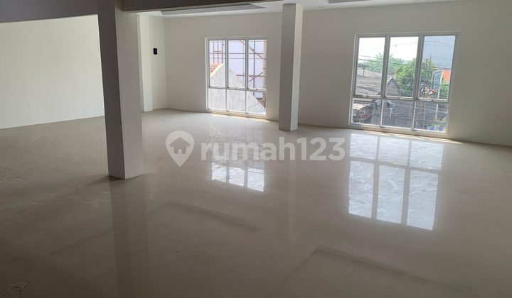 Disewakan Ruko Siap Pakai di Candrabaga Marakash Bekasi 2