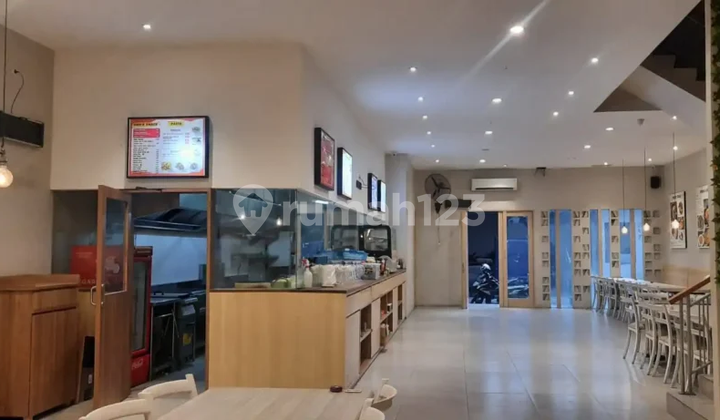 For Sale Ready-to-Use Shop House - Highly Strategic Location 2