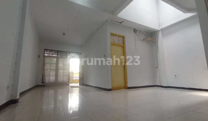 Dijual Rumah 1½ Lantai Harapan Baru 1 Bekasi Barat Dekat Stasiun Cakung