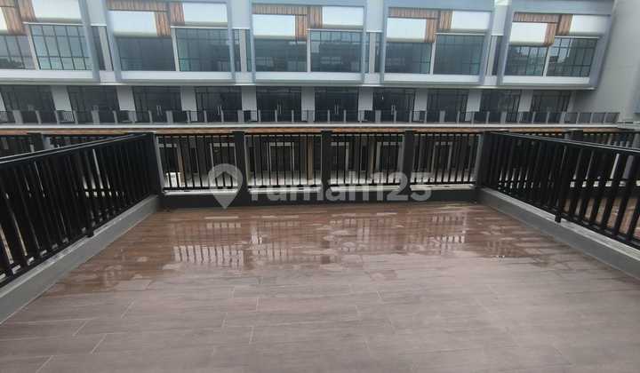 For Rent: Crystal Boulevard Shop House, Summarecon Bekasi For Rent: Crystal Boulevard Shop House, Summarecon Bekasi