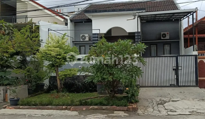 Dijual Cepat! Rumah Lingkungan Aman & Nyaman, Bebas Banjir, Rare Listing!