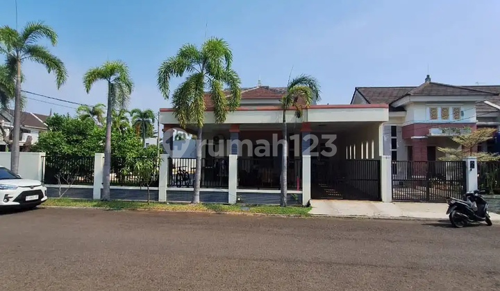 Dijual Rumah Hook Cluster Aralia Harapan Indah Bekasi 1