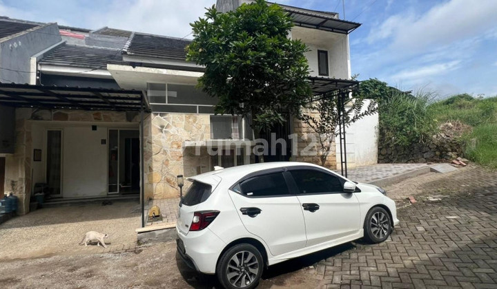 For Sale Main House + Boarding Business in Sigura Gura, Lowokwaru, Malang, Near Brawijaya University