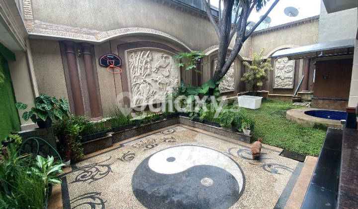 Luxury House for Sale in the Elite Araya Malang Housing GMK01658 2