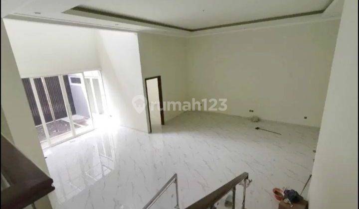 RUMAH BARU JALAN KEMBAR ARAYA MALANG  2