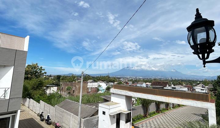 Rumah 2 Lantai Tanpa DP Murah 600jutaan Baru Gress Siap Huni Perumahan Cluster Malang Lokasi Strategis dekat Tol, Araya, Kampus Binus