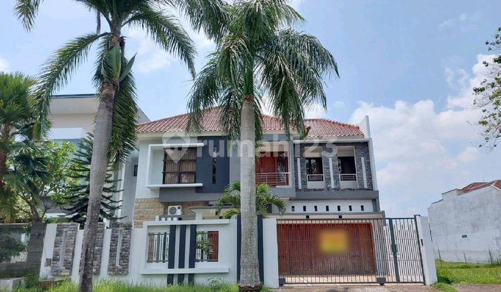 Rumah Raya Graha Golf Araya Malang 