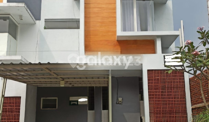 Two-Story Bridgetown House The OZ Tidar Malang GMK03532 1