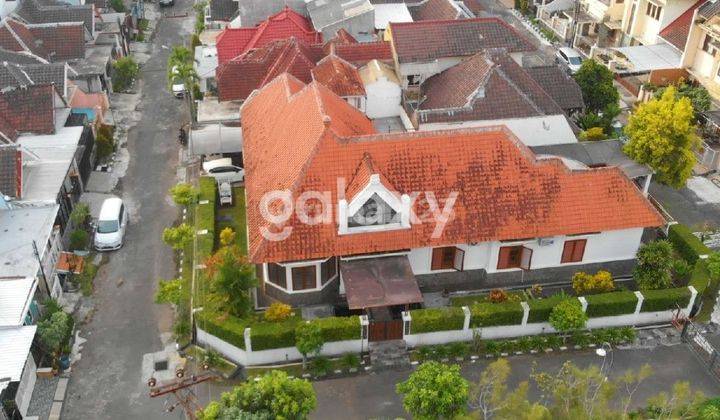 Rumah Hook Mewah Taman Sulfat Blimbing Malang 2