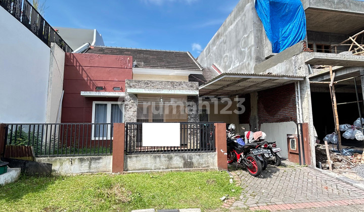 House for Sale Permata Jingga Soekarno Hatta Malang 2
