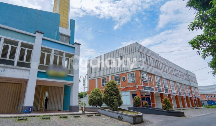 Ruko Hook 3 Lantai Raya Sawojajar Malang Kota Komplek Ruko